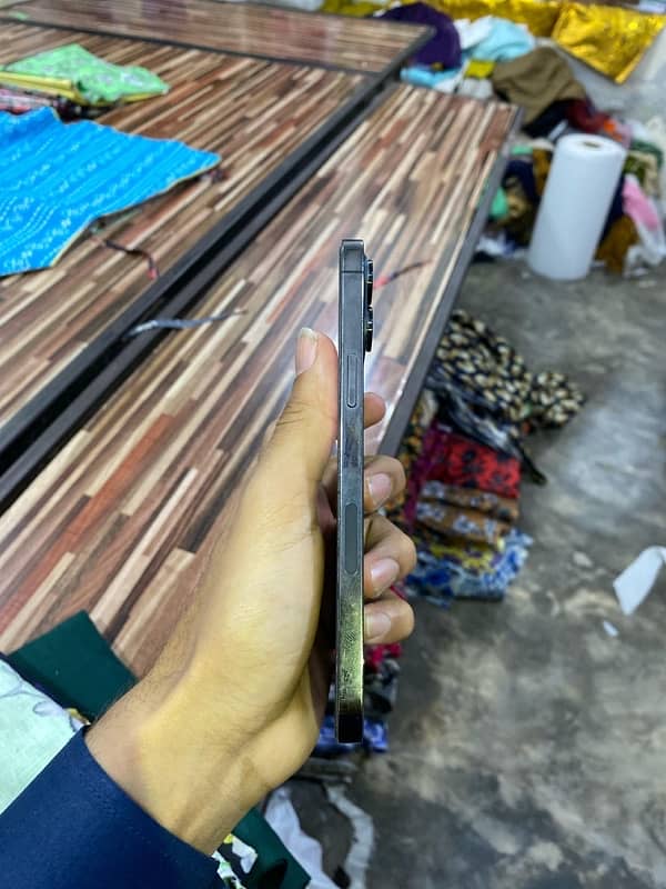 iPhone 12 Pro max,  128 ram,  jv sim lock, 7