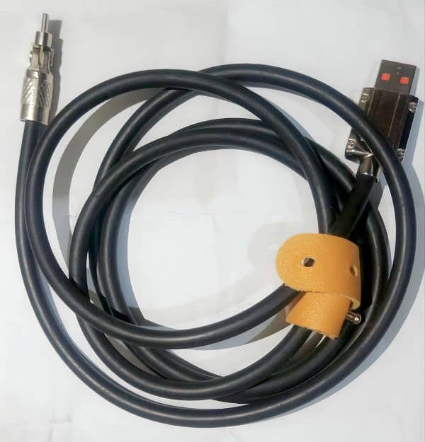 TYPE C FOLDABLE CHARGING CABLE 2