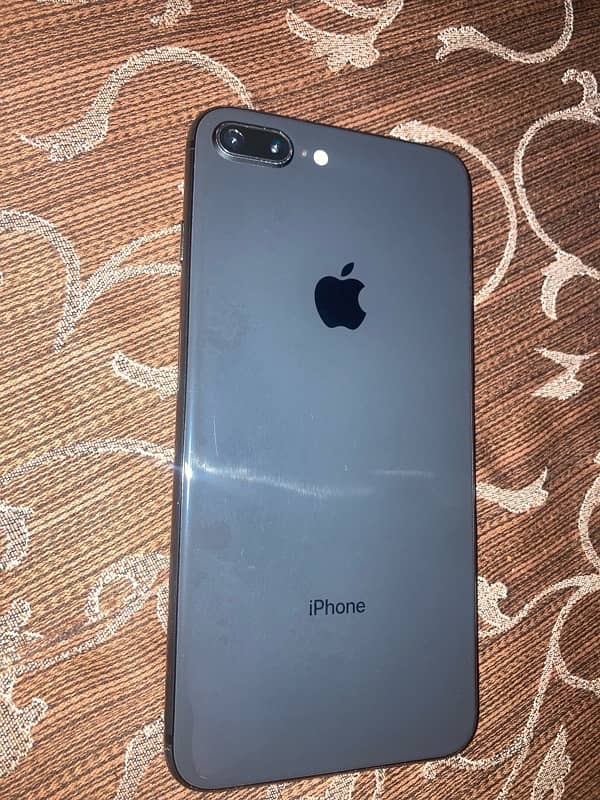 iphone 8 plus 1