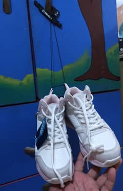brande new jogger