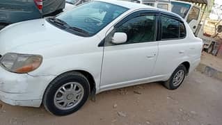 Toyota Platz 2001