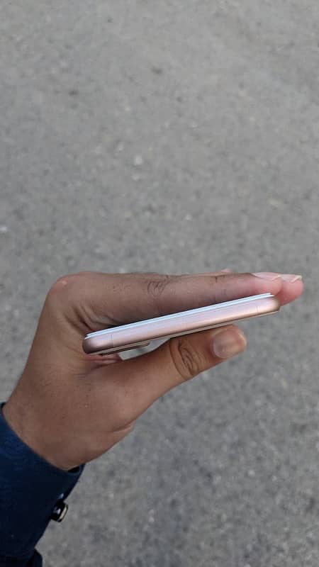 iphone 8 plus 64/JV 3