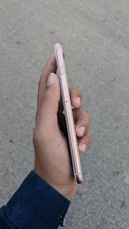 iphone 8 plus 64/JV 6