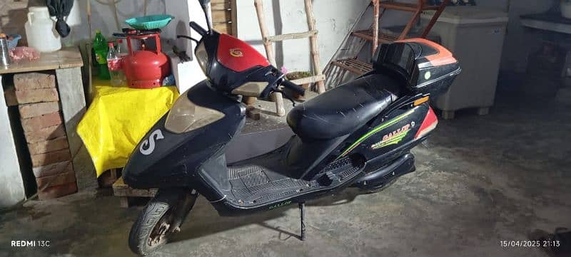 Gallop Sport And Power Scooty Chargeable Bike: 0
