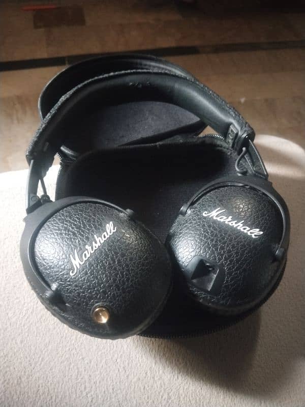 marshall monitor ll ANC like Bose 6