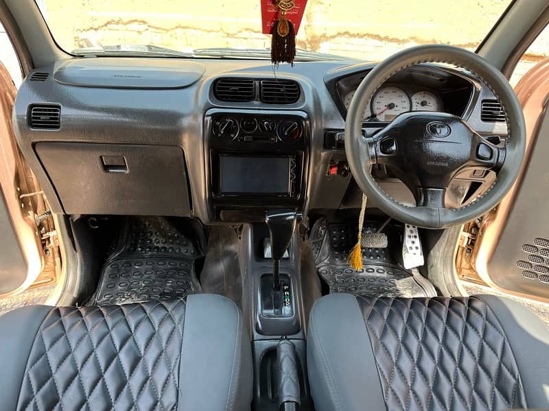 Toyota SUV 14