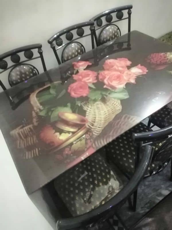 I am sale my dining table new 03016595204 3
