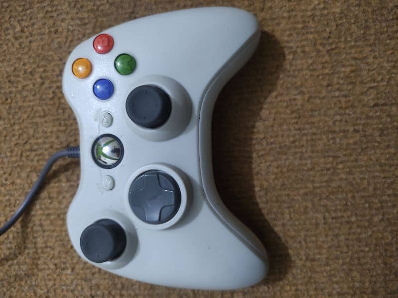 Xbox Controller "Wired" 0