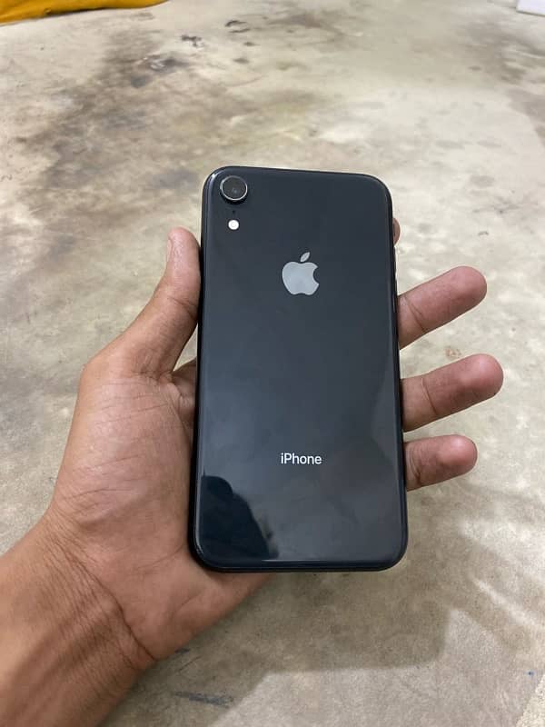 iPhone xr 2