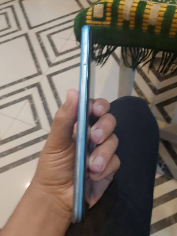 Tecno pop5 lite original condition with box and charger and cover 6