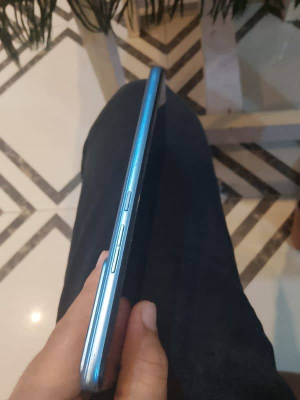 Tecno pop5 lite original condition with box and charger and cover 9