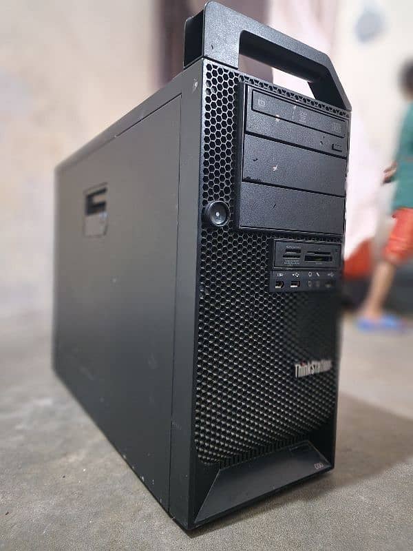 Lenovo D30 Rendering Gaminp PC 0