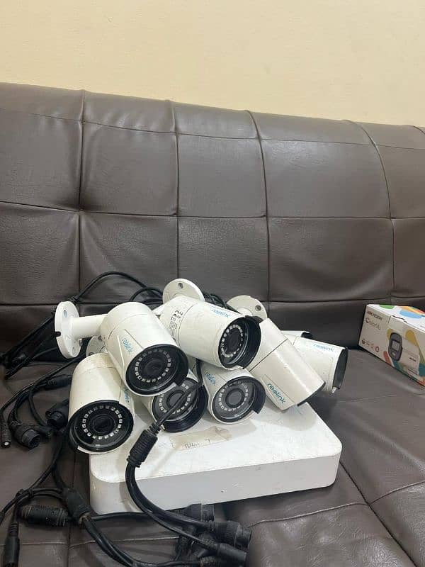 Unv 8ch nvr 8MP with 8 IP cameras reolink  5MP 5