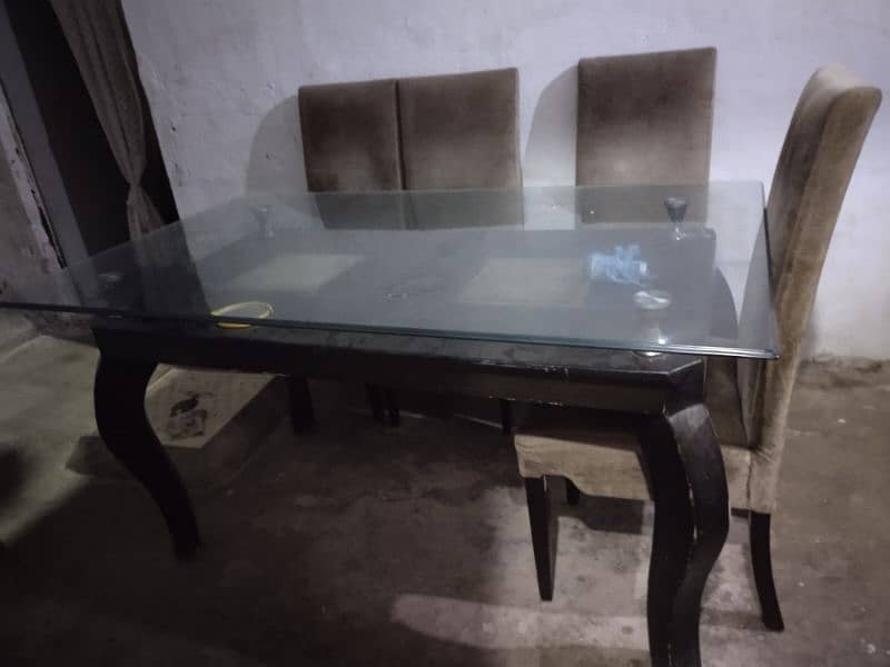6 person dining table 0