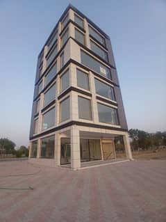 5 marla commercial hall 5th floor available for rent original picture original price only for serious clients
