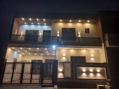 8 Marla Brand New House For Sale on Satiana Road