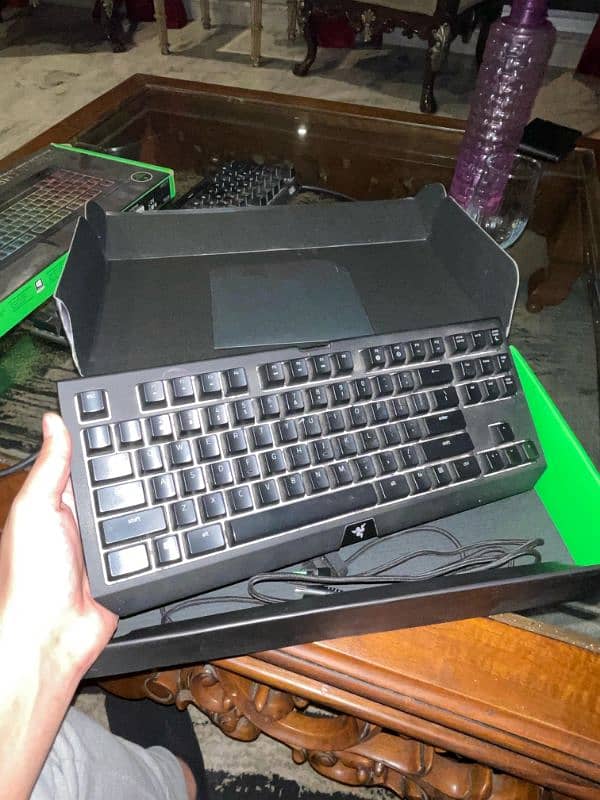 RAZER blackwidow Tournament ed v2 rgb 1