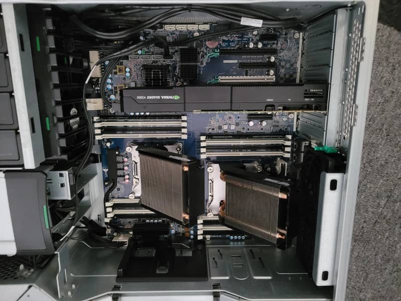 HP Z840 Workstation - Dual Intel Xeon E5-2683 V4 / 2673 V4 2
