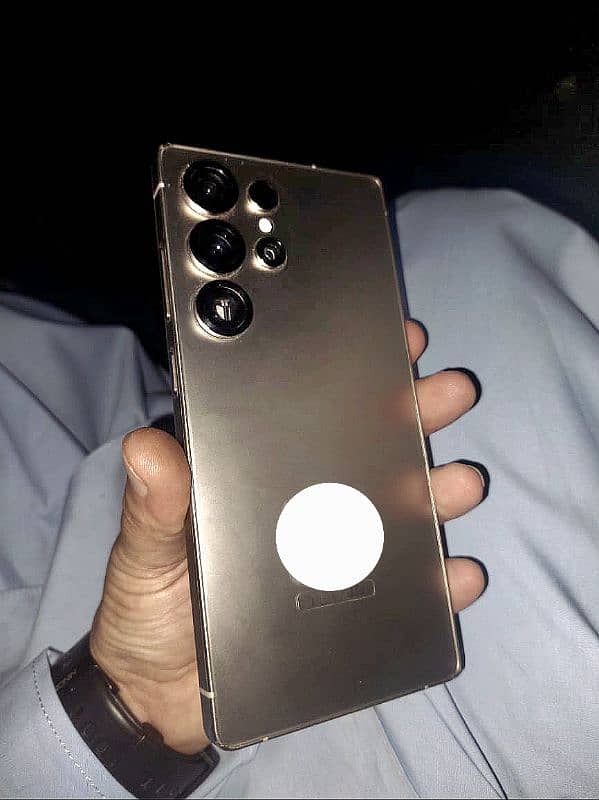 this phone S25 ultra is a 200% New phone only use 27 days 6