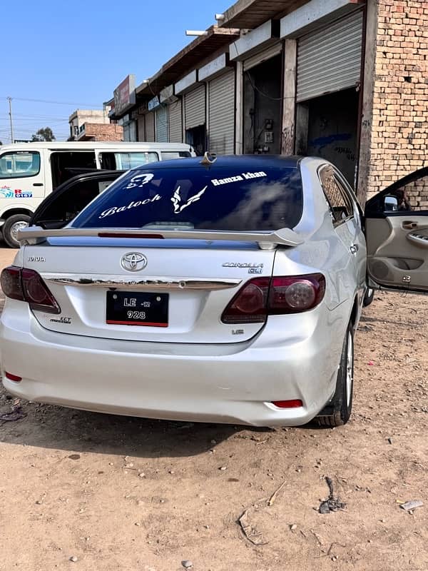 Toyota Corolla Altis 2012 5