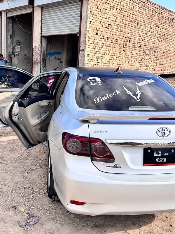 Toyota Corolla Altis 2012 6