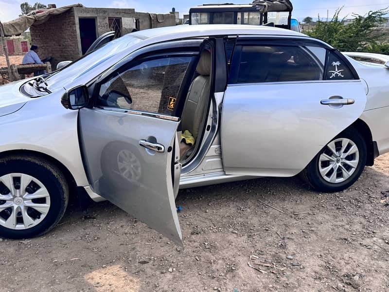 Toyota Corolla Altis 2012 9
