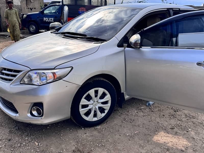Toyota Corolla Altis 2012 10