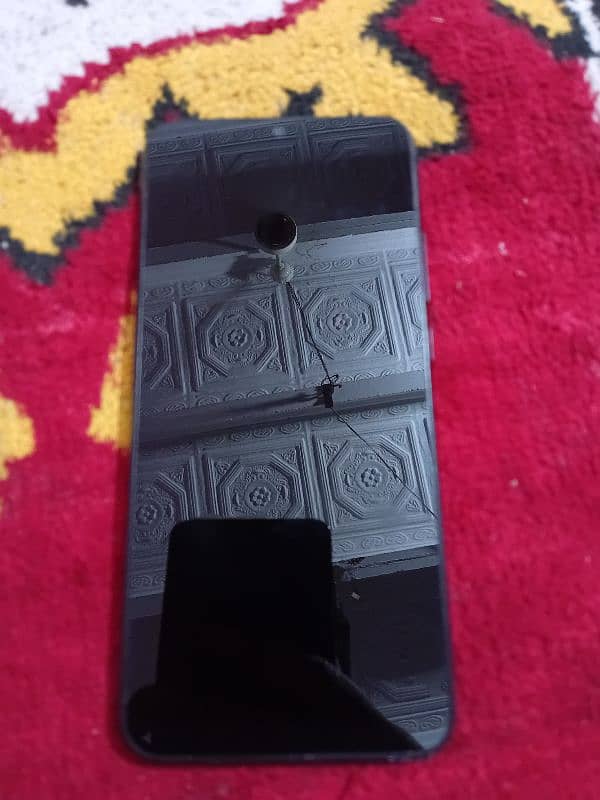 Redmi 9C 4/128 all okay hai srf penal change h but penal original h 4