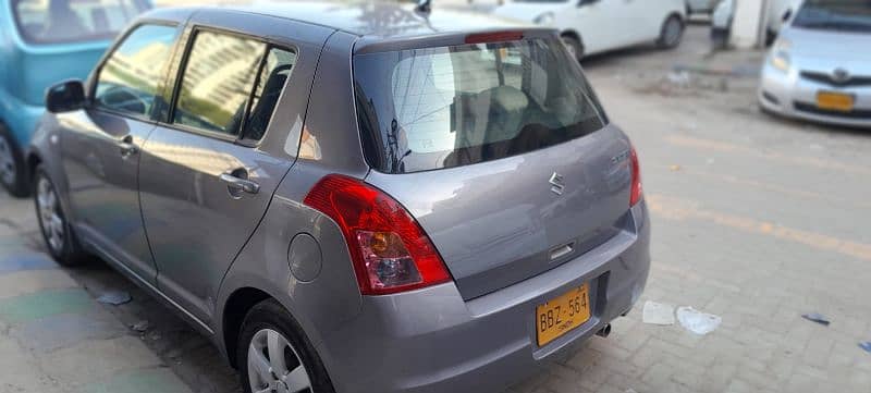 Suzuki Swift 2014 automatic almost original paint. 5