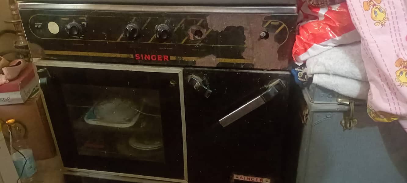 Singer Oven 2