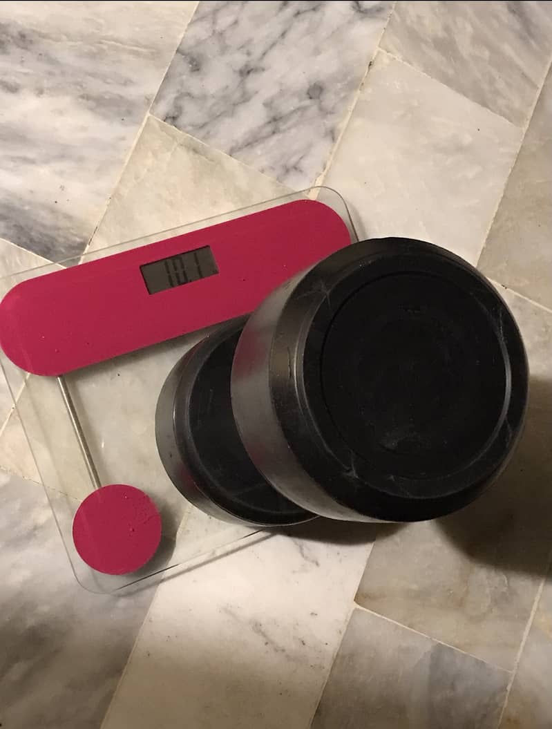 2* 10Kg Dumbbells 4