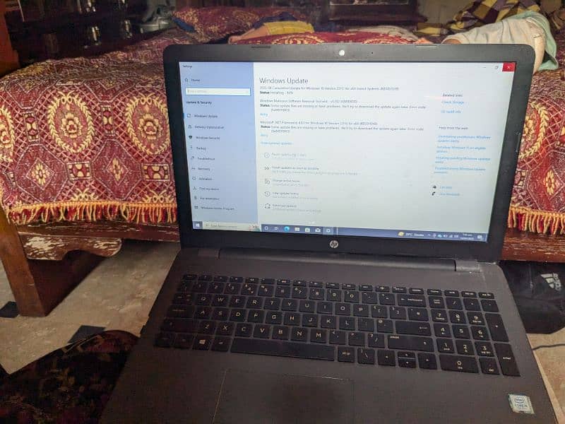 HP 250 G6 I5 7th gen 8GB RAM 500 GB HARD read add line in display 10