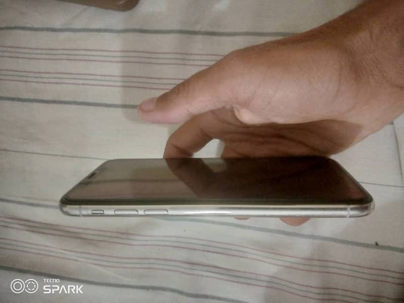 Iphone x NON-PTA 5