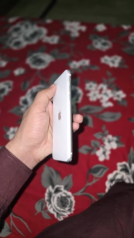 iphone Se 2020 PTA Approved Exchange possible 3