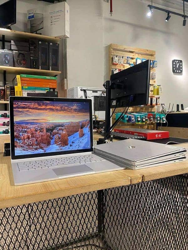 MICROSOFT SURFACE BOOK 2 I-5 7TH GENERATION 8GB 256GBSSD FRESH IMPORT 4