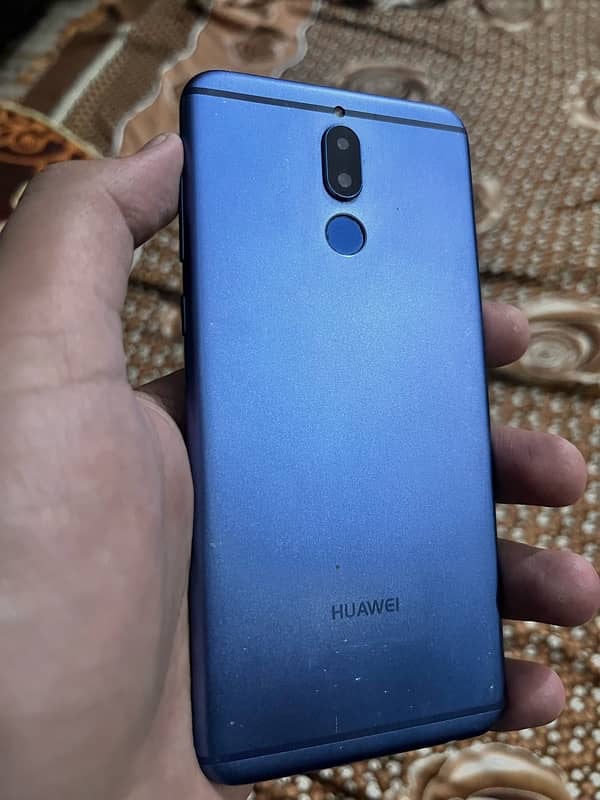 Huawei Mate 10 lite 0