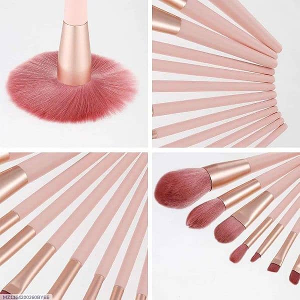 Soft make up brushes 1