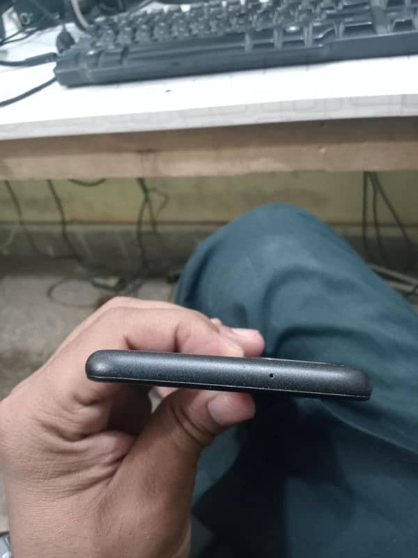 Google Pixel 5 – Original, Clean & Smooth Performance! 2