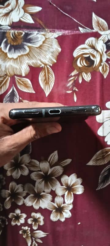 googel pixel 7 pro 4