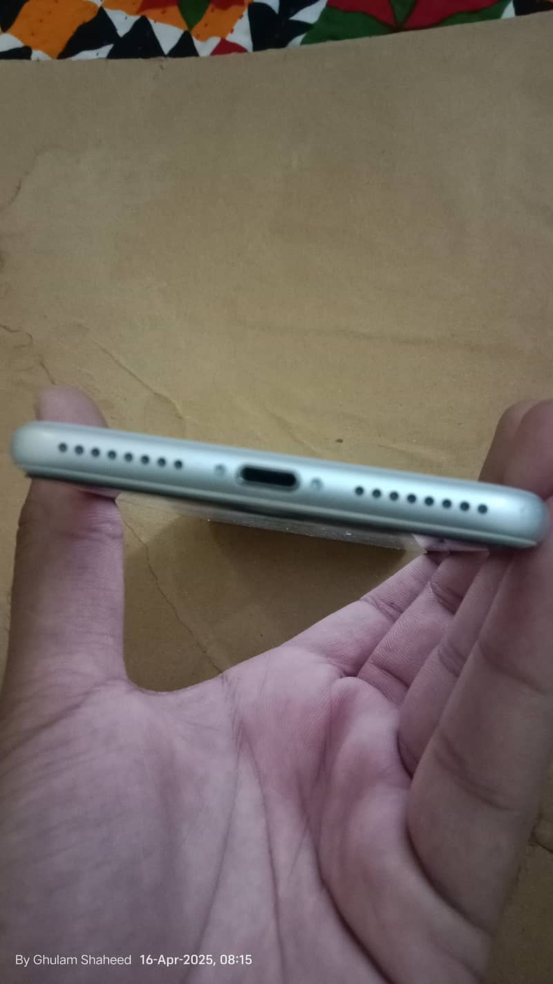 iPhone 8 Plus – 256GB (Used – Great Condition | PTA Approved) 3