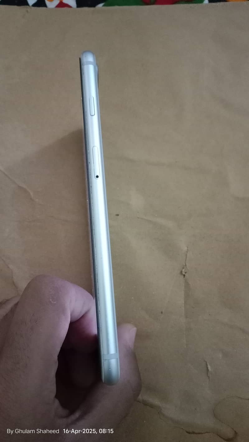 iPhone 8 Plus – 256GB (Used – Great Condition | PTA Approved) 4