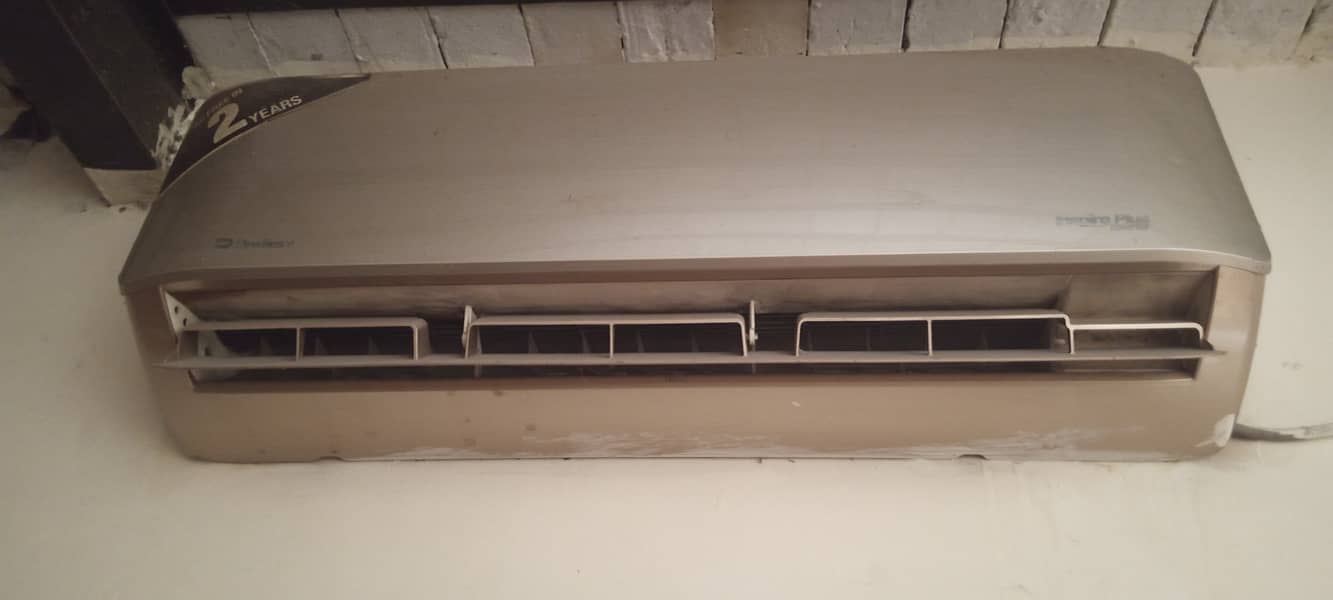 4 year old AC in good condition 0