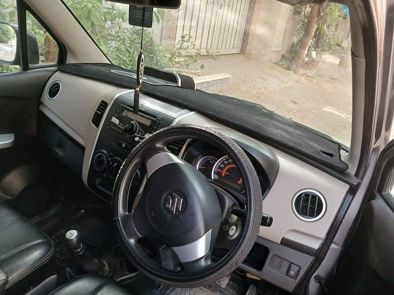 Suzuki Wagon R 2016 1