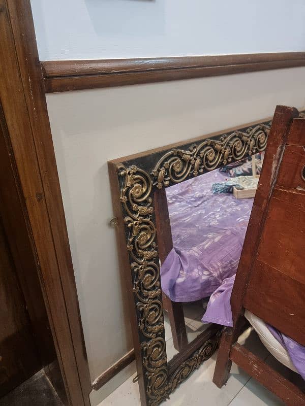 King size bed (without mattres) 1