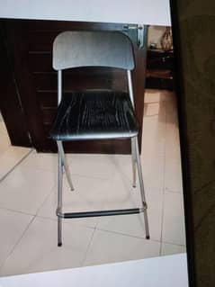 STOOLS