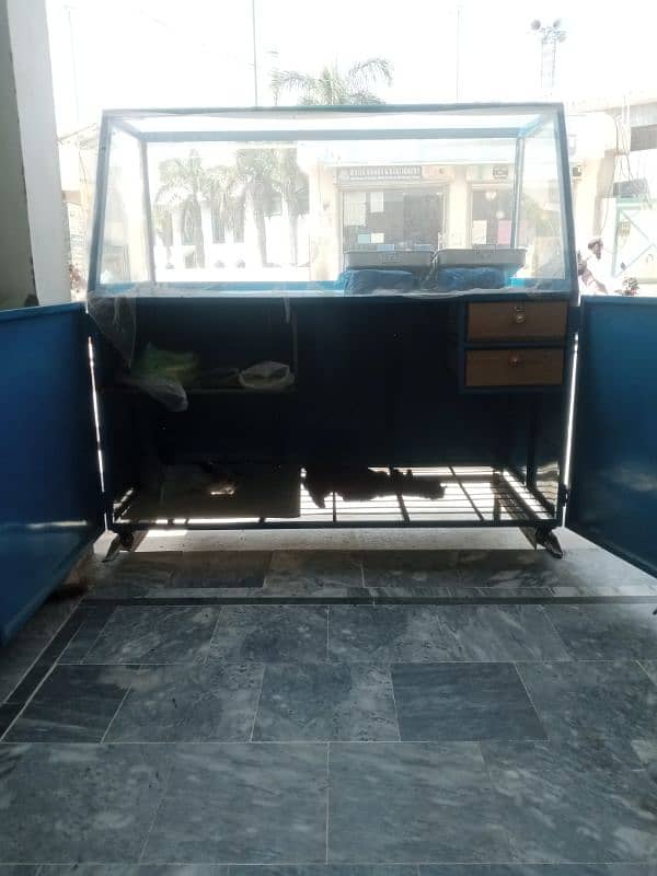 Display Counter/ Food stall 2
