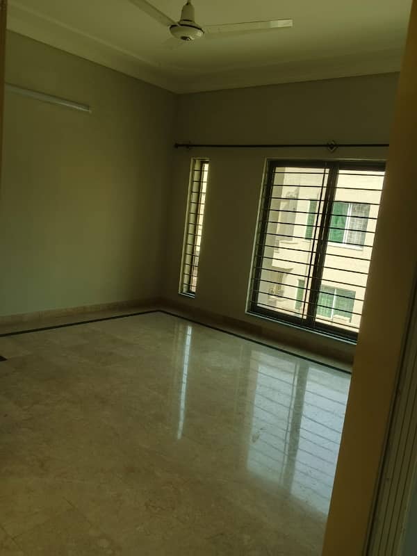Double Unit Used House Available For Sale In Umer Block Bahria Town Phase 8 Rawalpindi 17