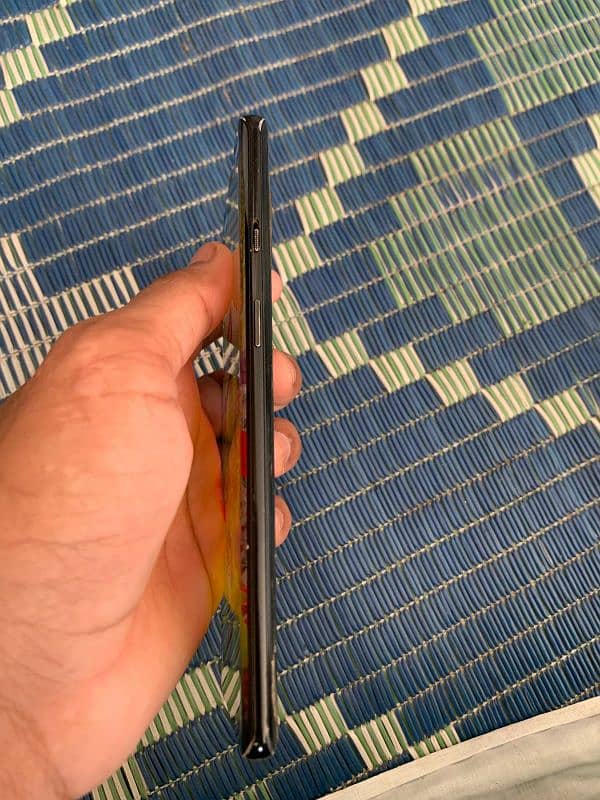 One plus 8 128Gb/condition 10 by 9 3