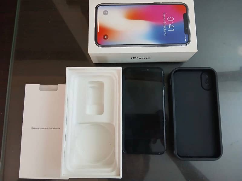 Iphone X pta approved 256 GB 10/10 with box 8