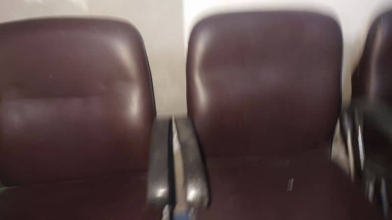 office sitting chair leather poshing 1